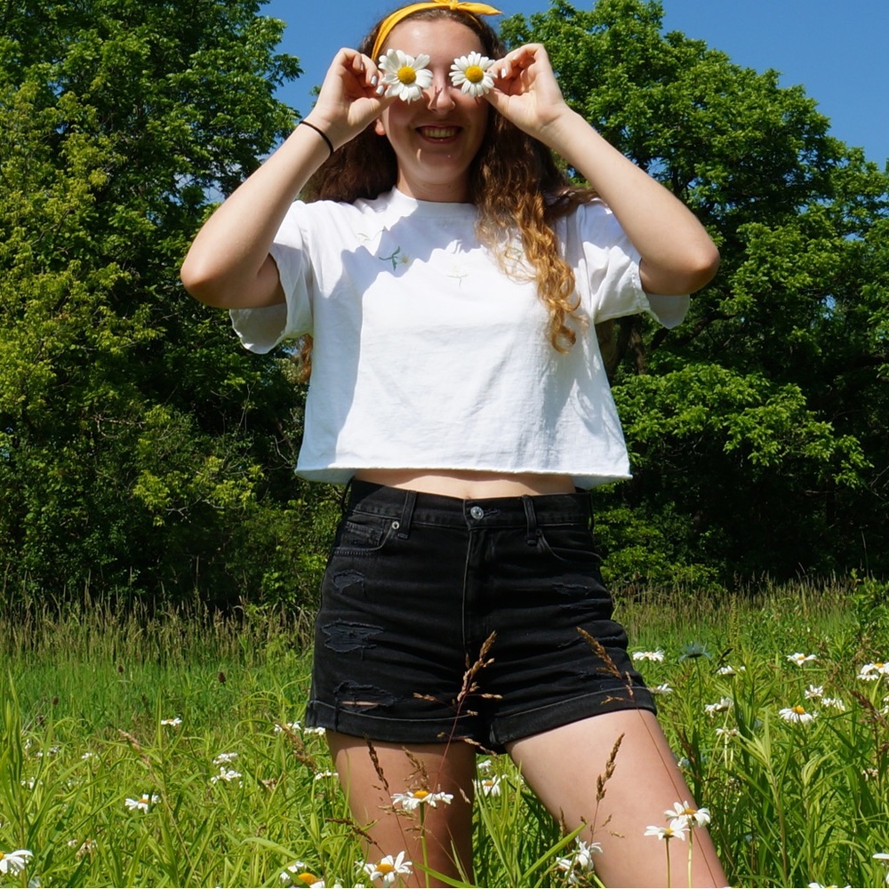 BLACK DENIM AMERICAN EAGLE SHORTS